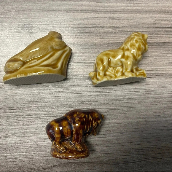 12 Red Rose Tea Wade Whimsies Figurines Assorted Elephant Buffalo Tiger Kangaroo - Picture 7 of 14